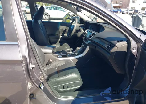 2015 Honda Accord Ex-L z USA, uszkodzony, nr VIN 1HGCR2F83FA067207